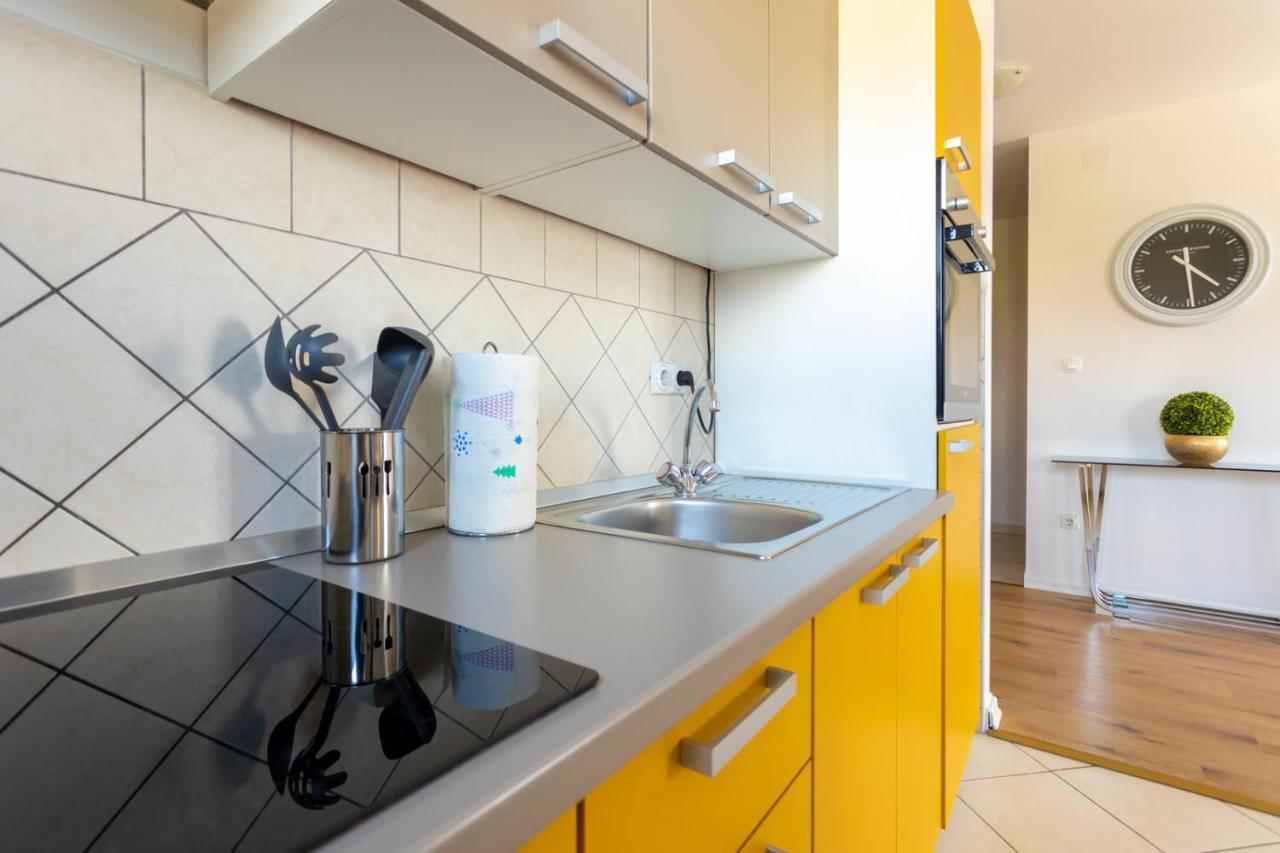 Apartment Demo Малинська Екстер'єр фото